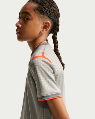 England x Palace Big Kids' Short-Sleeve Soccer Top. Nike.com